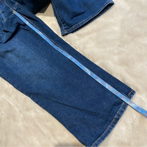 NWT(18W) Levi’s Wedgie Straight High Rise Button Fly Jeans Medium Dark Wash Plus - Picture 10 of 14